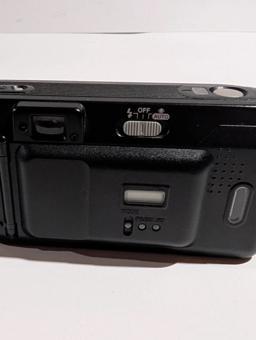 Canon Sureshot Telemax 35 mm Film Camera Flash Tested - Picture 12 of 16